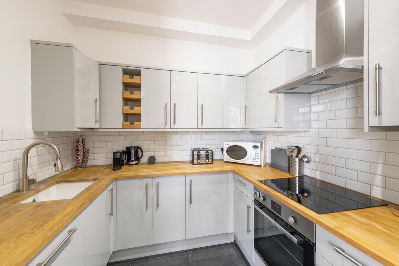 Georgian 2 Bed Apartment With 3 Bathrooms And Parking 外观 照片