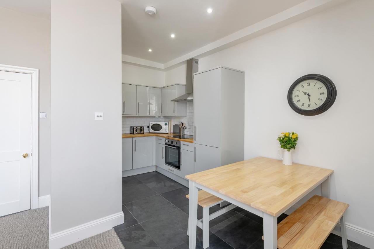 Georgian 2 Bed Apartment With 3 Bathrooms And Parking 外观 照片