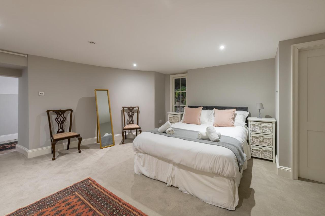 Georgian 2 Bed Apartment With 3 Bathrooms And Parking 外观 照片