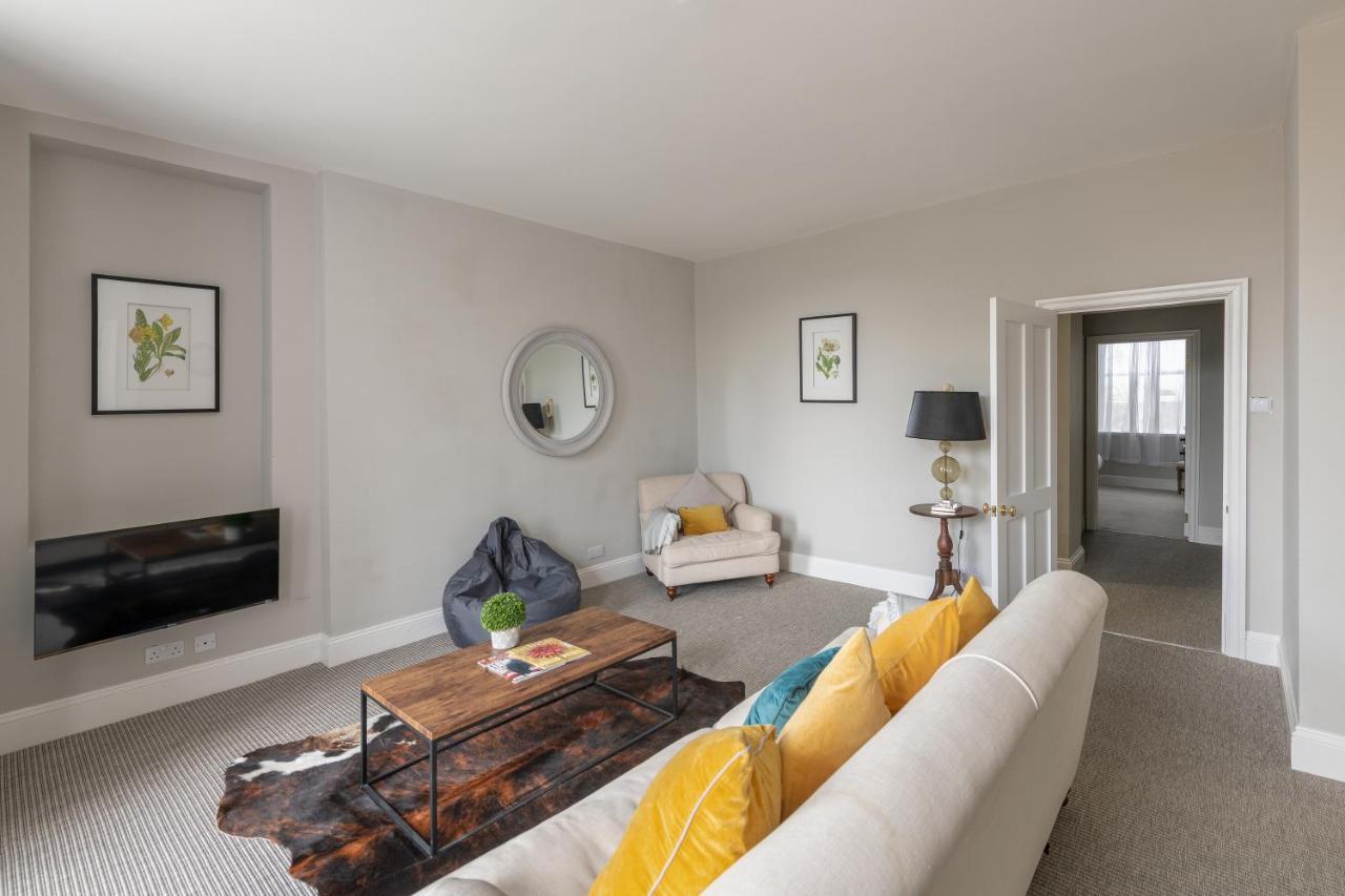 Georgian 2 Bed Apartment With 3 Bathrooms And Parking 外观 照片